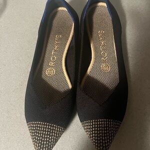 Rothy’s Black and Gold pointed toe Women's ballet Flats Sz 7.5